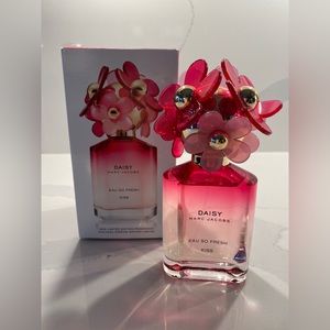 Marc Jacobs Daisy Eau So Fresh Kiss Perfume 75 ml
